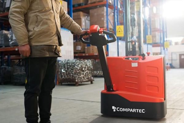 Gerbeur électrique ES12-12MM- 1200 kg de capacité de charge - Image 5